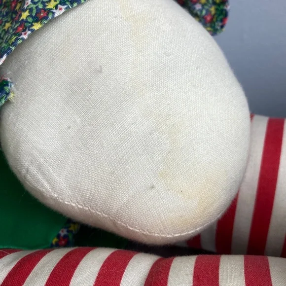 Vintage Classic Raggedy Ann Handmade Christmas Doll Red Hair and Green Dress - Picture 14 of 15